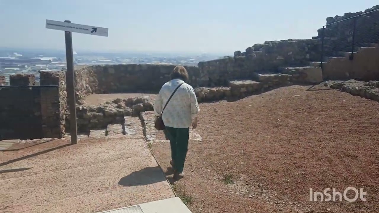 Onda, castillo de las 300 torres/ castellon