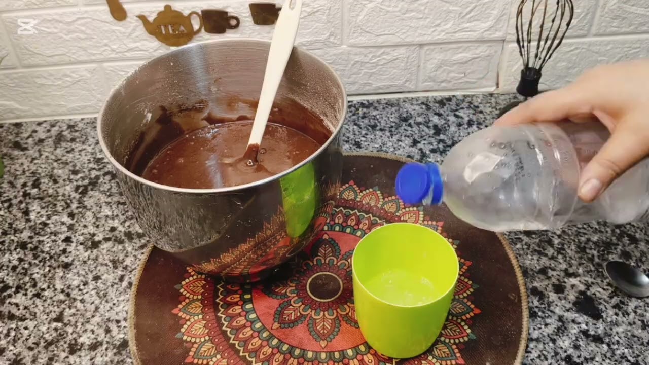 عمري ماعملت كيك شكولاته انعم من كده❗بالحليب المغلي #اكسبلور #وصفاتي #كيك #كيك_شوكولا#كيكة_سهلة#كيكة