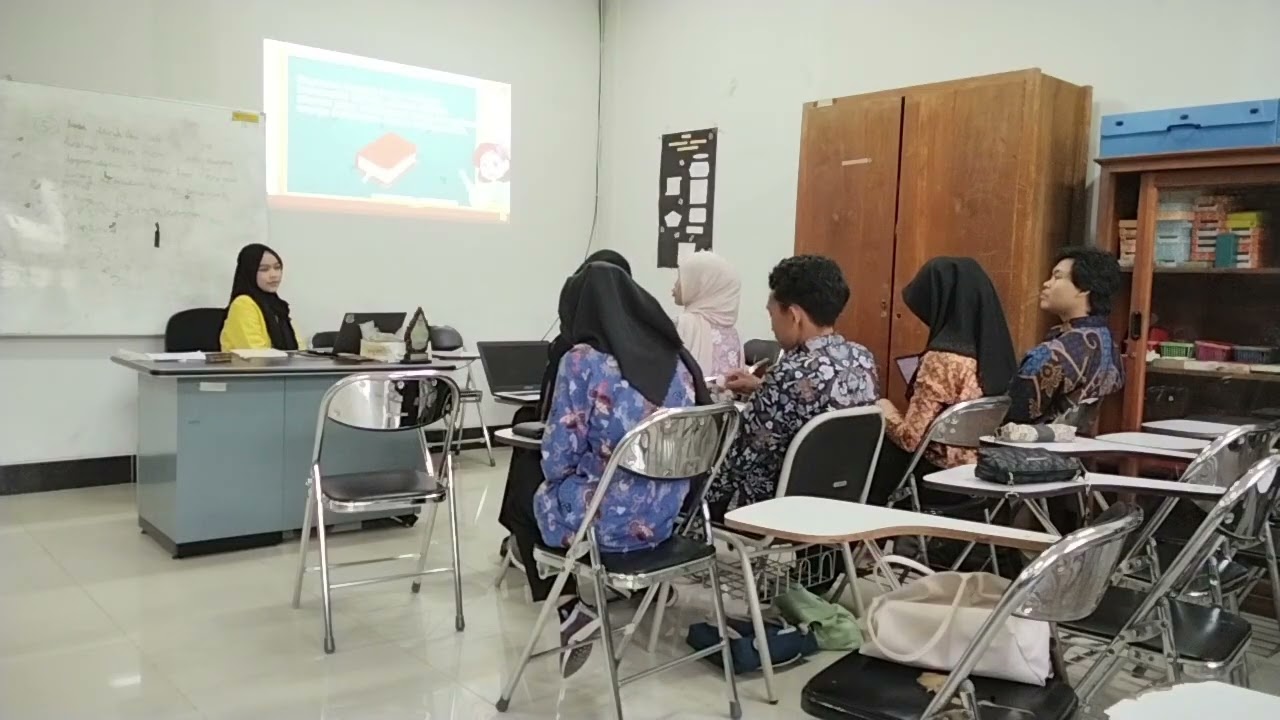 MICRO TEACHING Pendidikan Pancasila Nilai Norma -Uny Fita Pradini (NIM 1401422264)