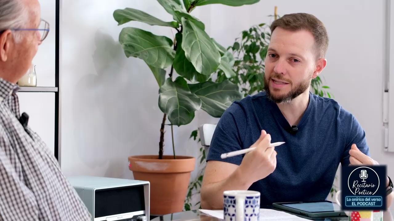 3. Entrevista a Pastor Naranjo, poeta y novelista.