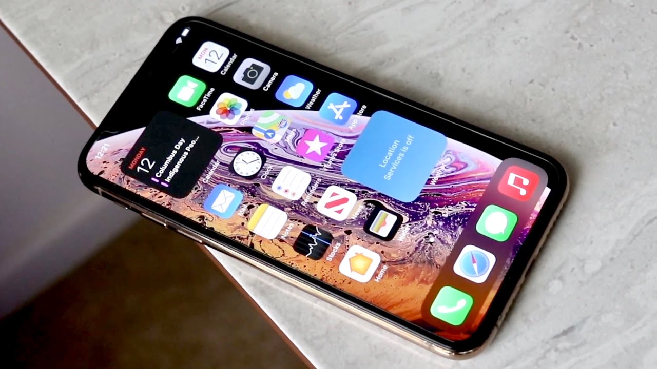 iPhone XS Is GREAT In 2021!