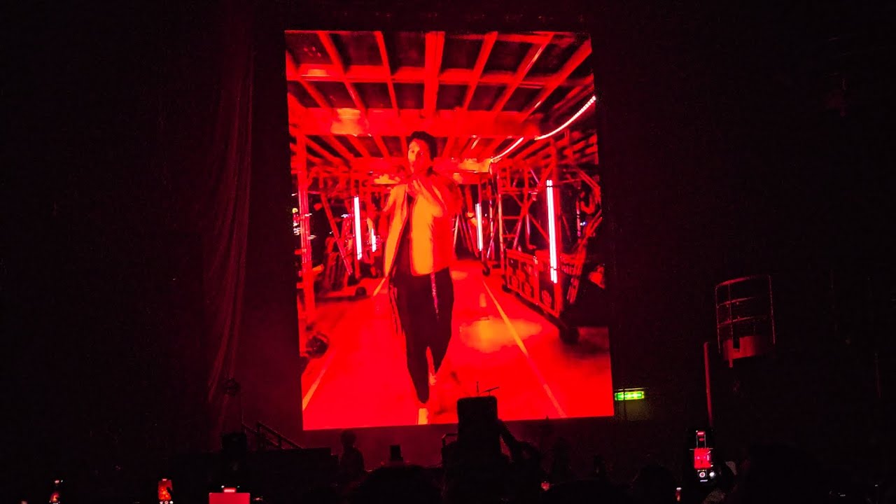 Twenty One Pilots - Clancy Tour - Live in Bologna - Routines In The Night