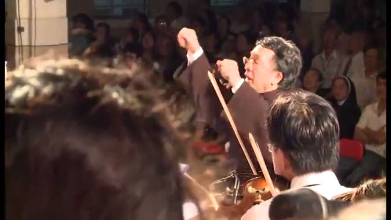 DEM NHAC TUONG NHO HAI LINH 25 P4 TC AVEMARIA