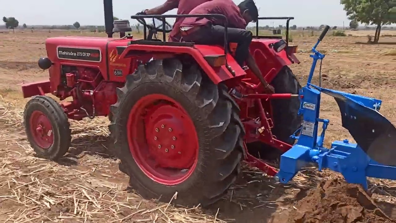 Mahindra 275 XP plus with Plough