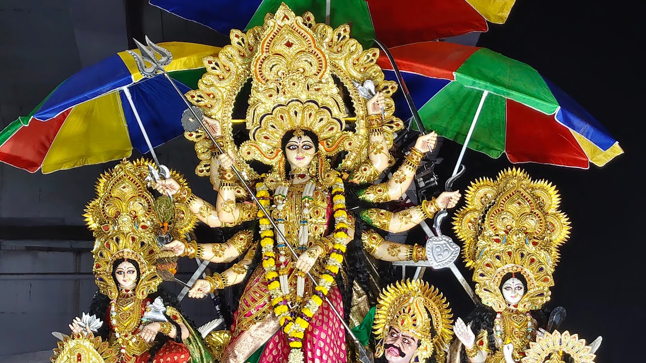 Rasulgarh Durga Puja Bhasani /Bhubaneswar #Rasulgarh #durgapuja #durgamelana #live #jitenmallick