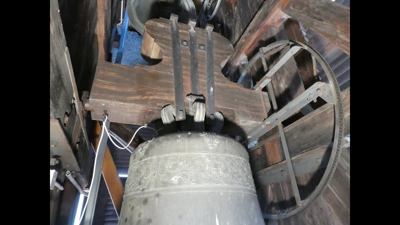 Latzfons (Südtirol/BZ - I) Geläute der Pfarrkirche zum Hl. Jakob