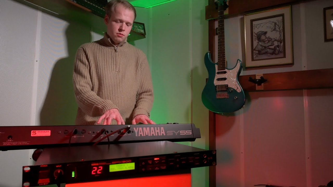 Yamaha SY55 'VCF String' Through SPX900 Chorus