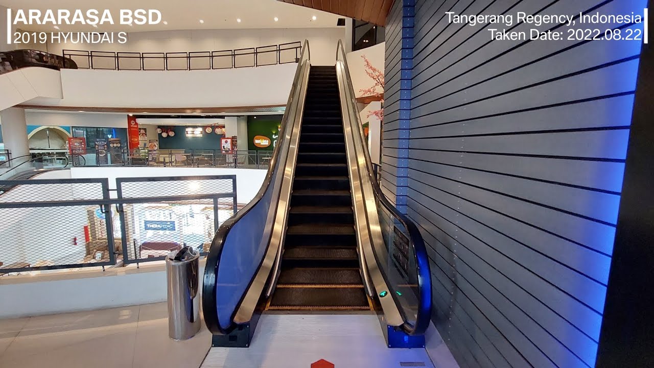 Hyundai S Escalators at Ararasa BSD, Tangerang