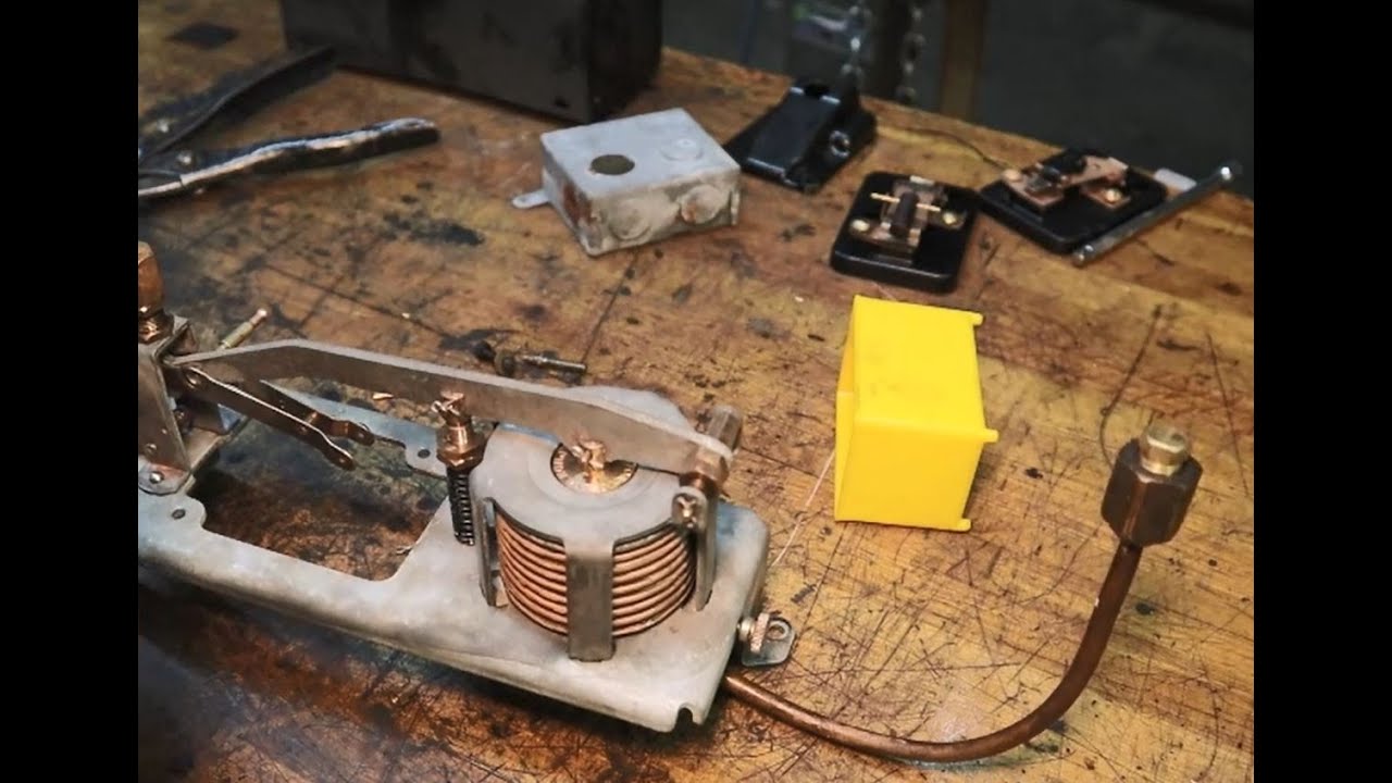 Система преобразования холодильника Frigidaire 1920-х годов -4 - Сборка управления, двигателя и а...