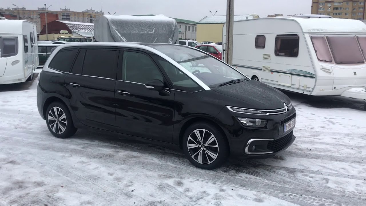 Обзор Citroen C4 Grand Picasso 2017 года.