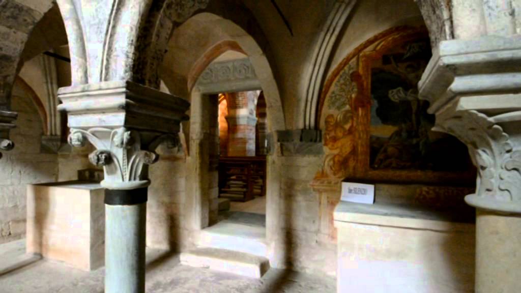 ABBAZIA DI VEZZOLANO, un tocco di storia.