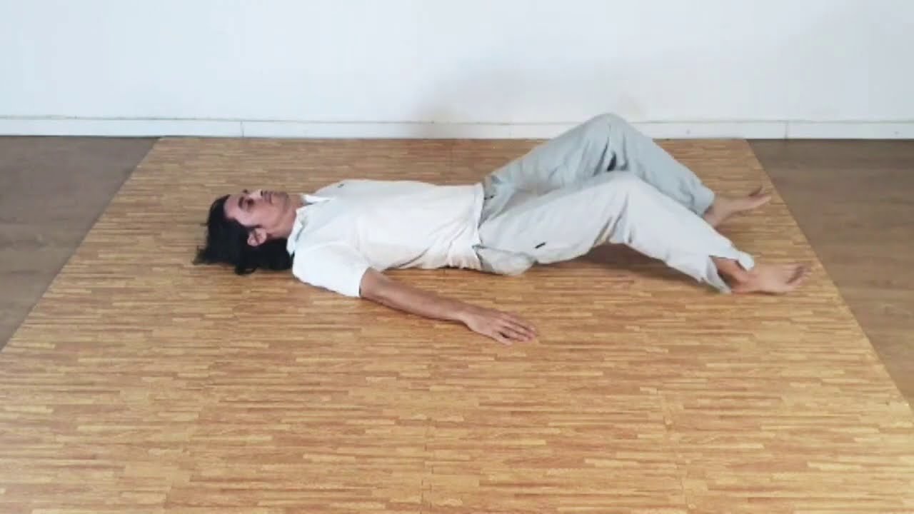 8 -Auto-osteopatia - Cadera libre de sentados a acostados -  Feldenkrais con Ana Teresa