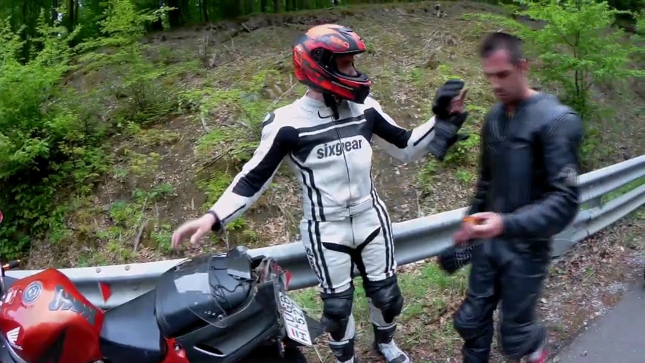 Már megint egy motoros baleset a Mátrában | Motocycle crash