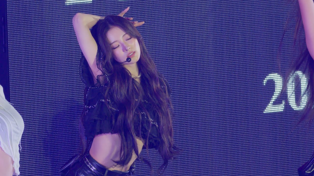 [4K] 250906 MEOVV 미야오 ME ME ME ANNA 안나 FANCAM @ TGC 2025 A/W