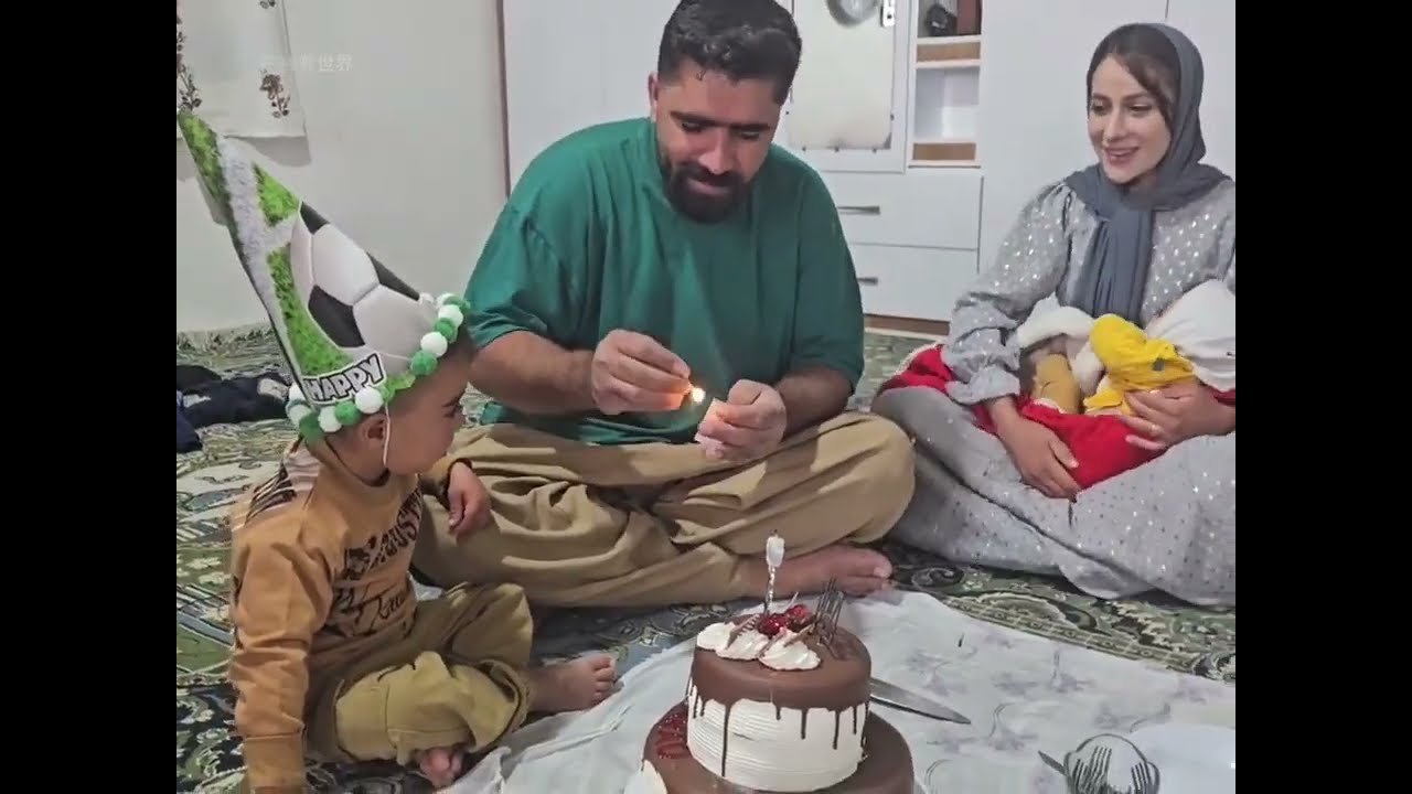 达利在奶奶家为阿拉德举办生日派对，亲戚们送上祝福。948集