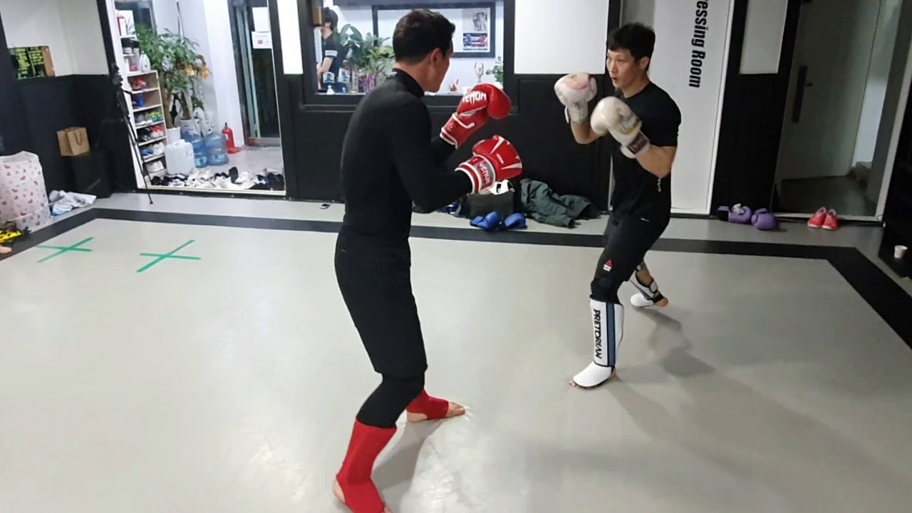 헤비급 복싱국가대표 김형규 vs 팀스턴건 박승현mma선수 복싱선수가 mma를한다면???결과는???
