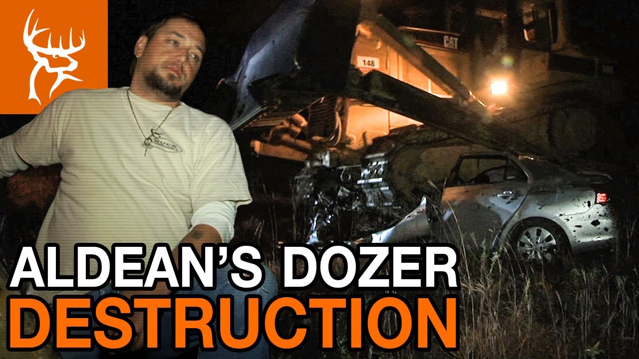 JASON ALDEAN DESTROYS CAR WITH BULLDOZER | Cat vs. Car | Full Episode