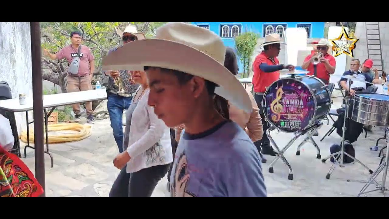 GRAN DUELO DE BANDAS HIDALGO VS OAXACA VS GUERRERO