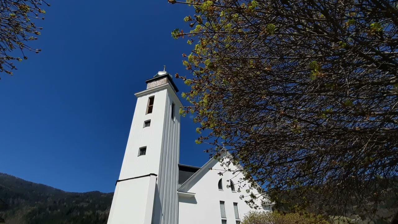 Neue Pfarrkirche St Josef - Bodensdorf - (A-Ktn) - Einzell&auml;uten und Vollgel&auml;ute