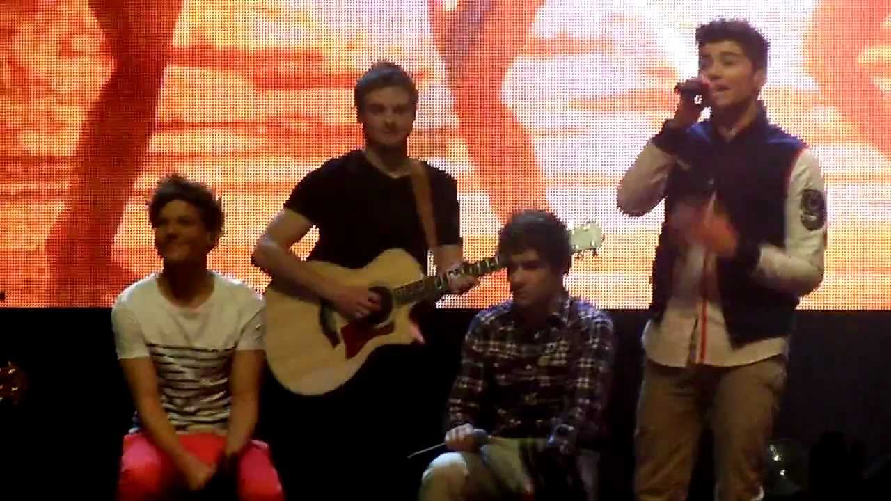 One Direction - I Gotta Feeling, Stereo Hearts, Valerie, Torn - Manchester 23/12/2011