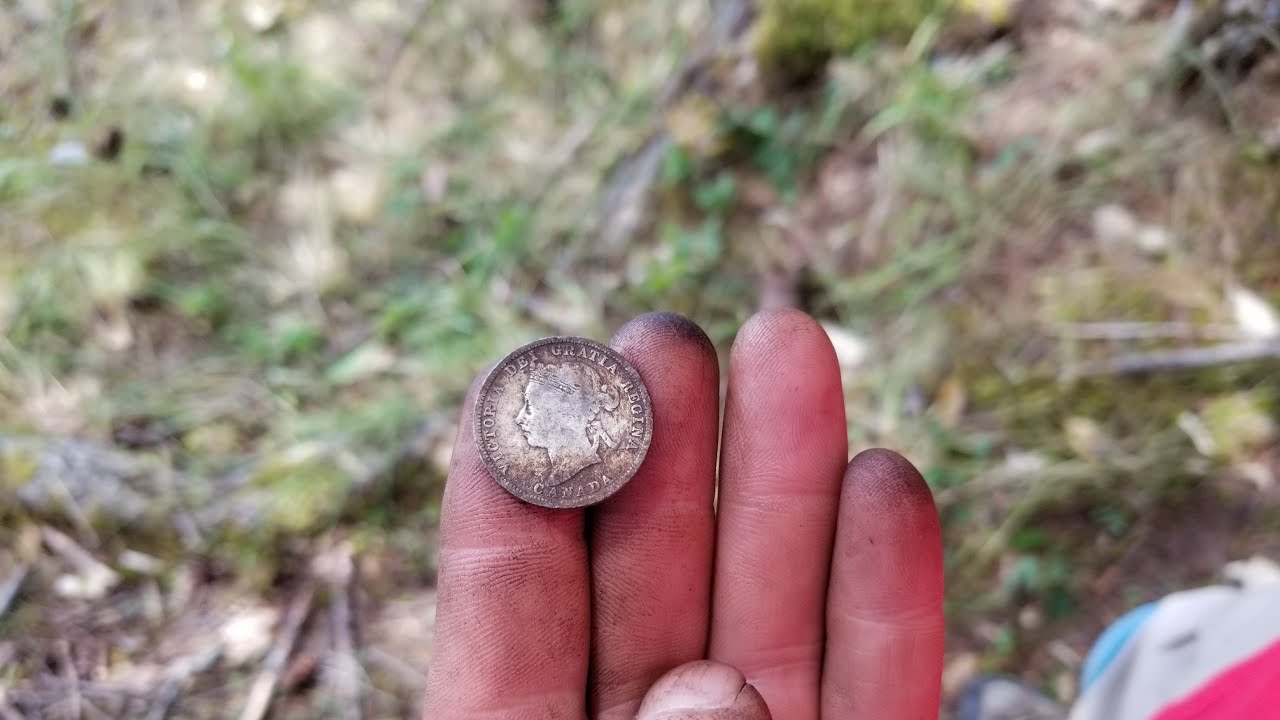 Metal Detecting Vacation : British Columbia 1800's wild west hotel site! Great fishing too! Beauty!
