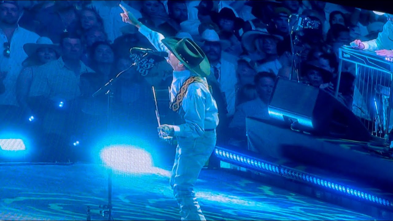 George Strait - The King at Kyle Field Mini Concert. Record Breaking Crowd!