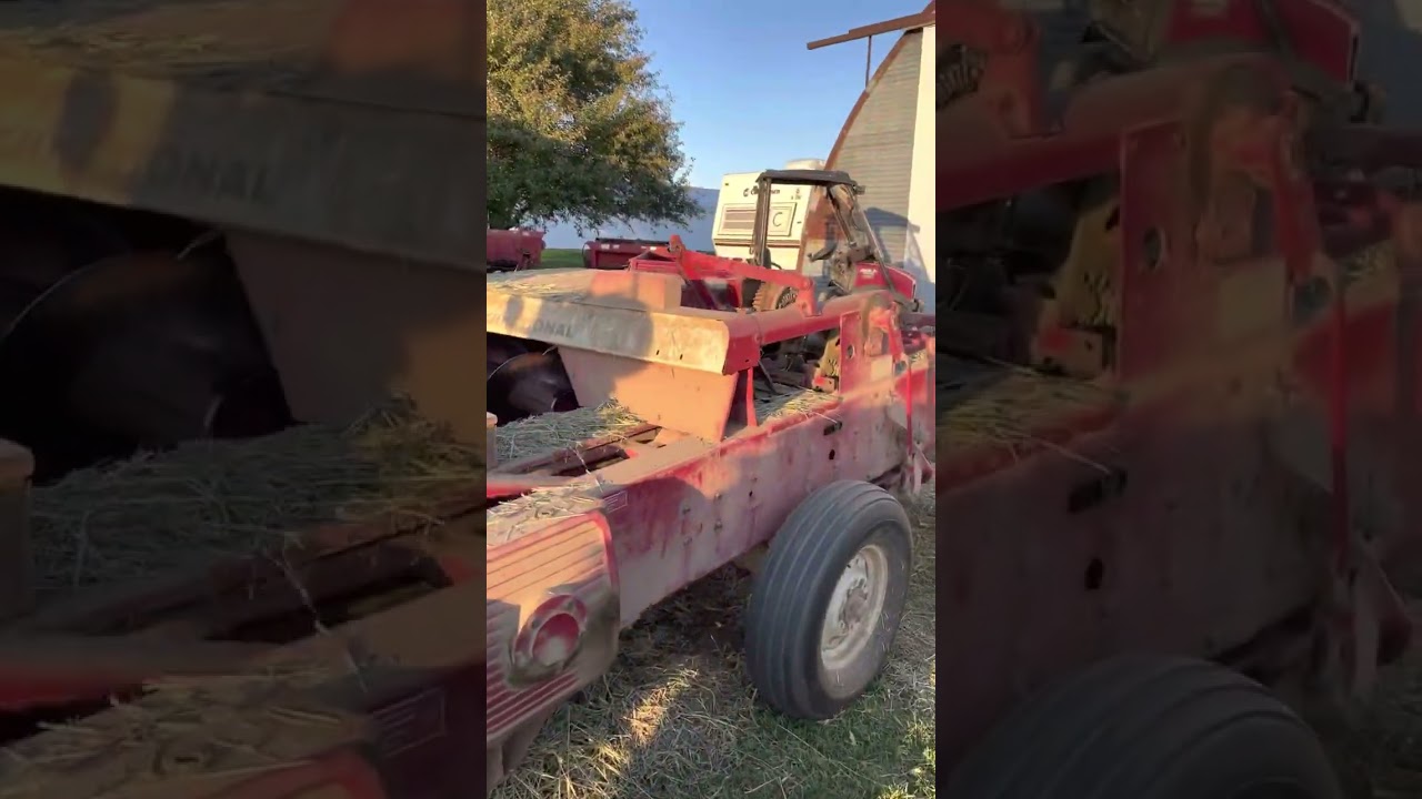 IH 430 Hay Baler