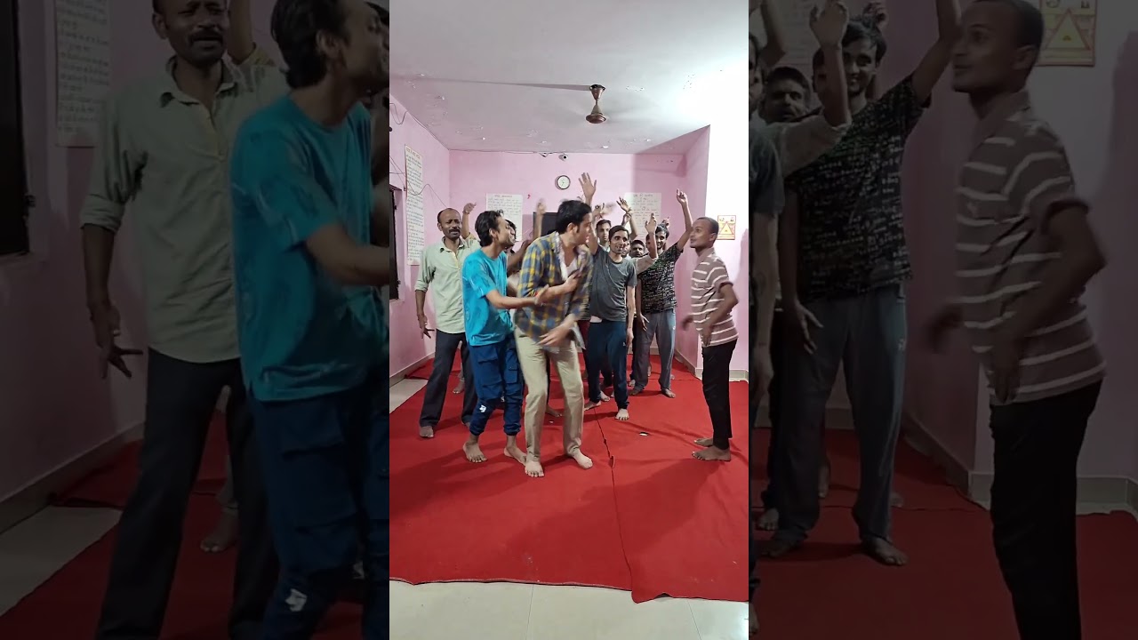 Athara Baras Ki Tu Hone Ko Aayi Song || Mohammed Rafi || Amitabh Bachchan || Rekha || Suhaag #dance