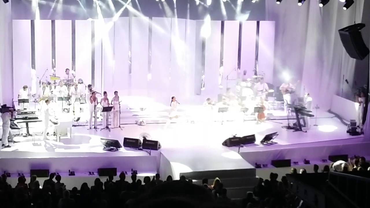 Bengü - Gezegen (Harbiye Açıkhava) (18.08.2016)