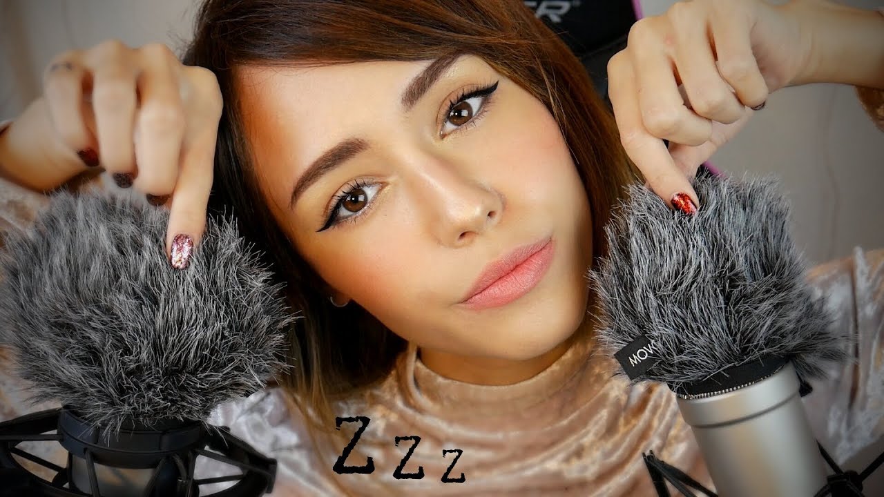 ASMR Scratching Fluffy Mic, Upclose Whispering, Hand Movements to Help you Relax ~ 💕