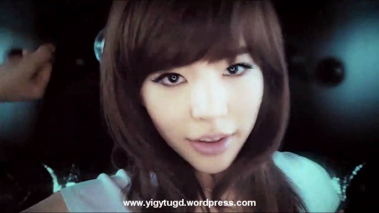 SNSD vs. Metro Station - Shake It For Genie | DJ Yigytugd