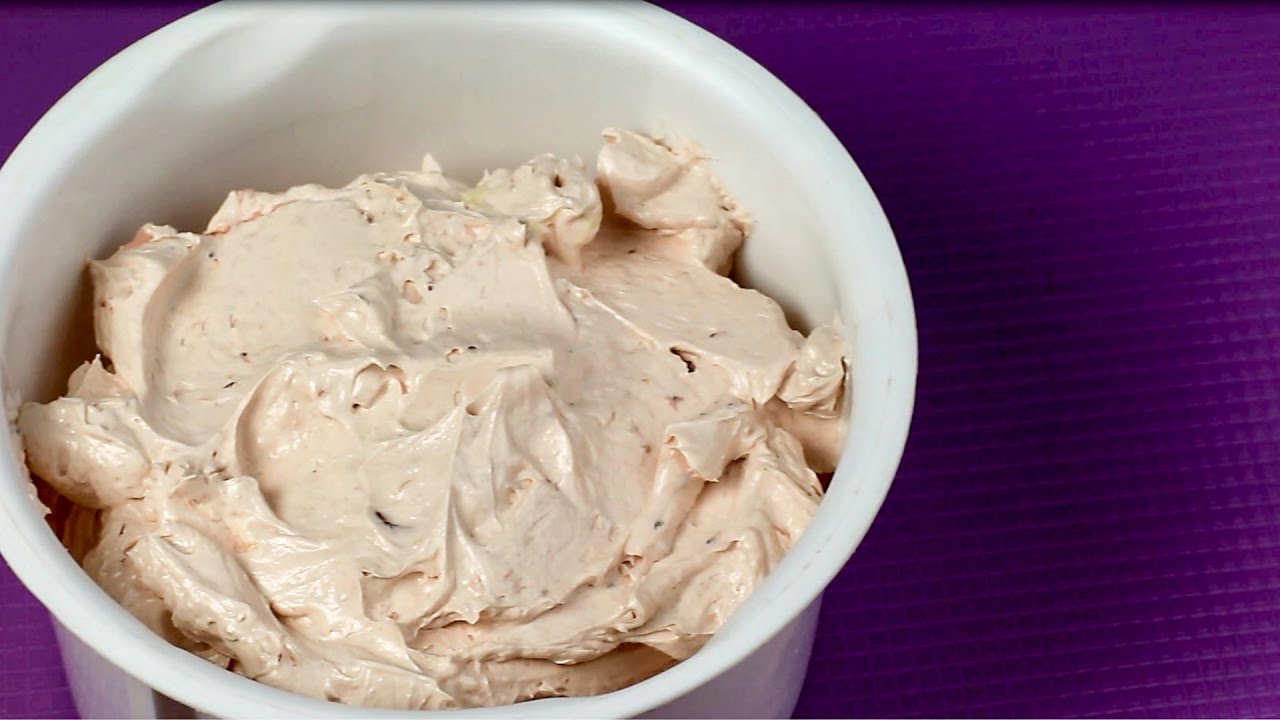 SCHNELLE BUTTERCREME - fruchtig und für Fondant geeignet