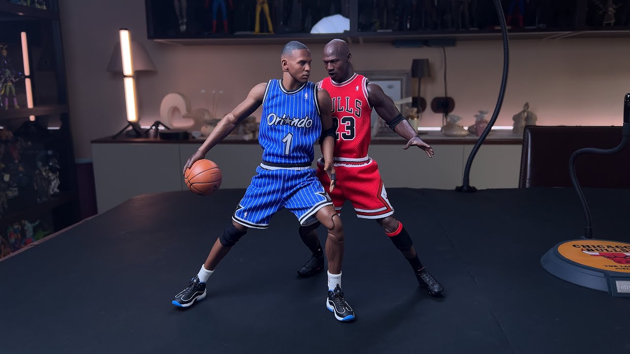 Michael Jordan vs Penny Hardaway Enterbay Figures | 1/6 Scale NBA Collection