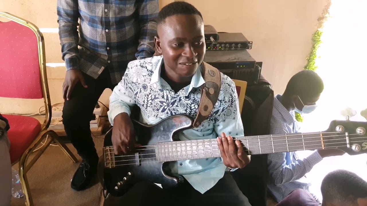 Thinker and Friends Jam Pentecostal praise 🔥🔥🔥