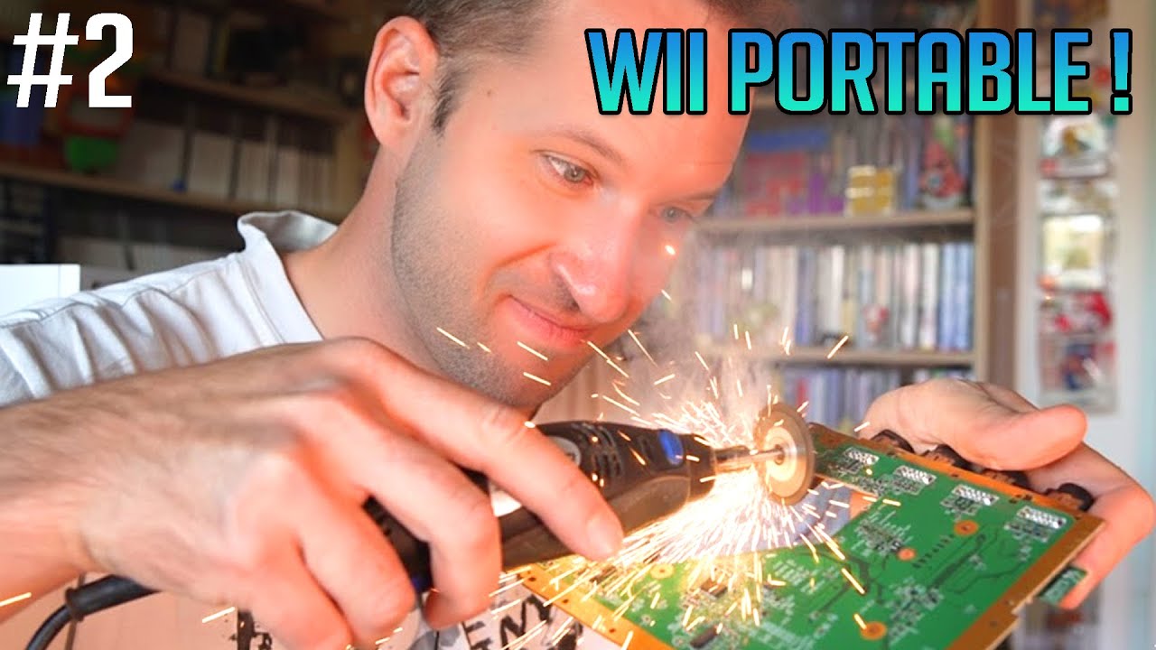 Je d&eacute;coupe la Wii pour en faire une console portable !