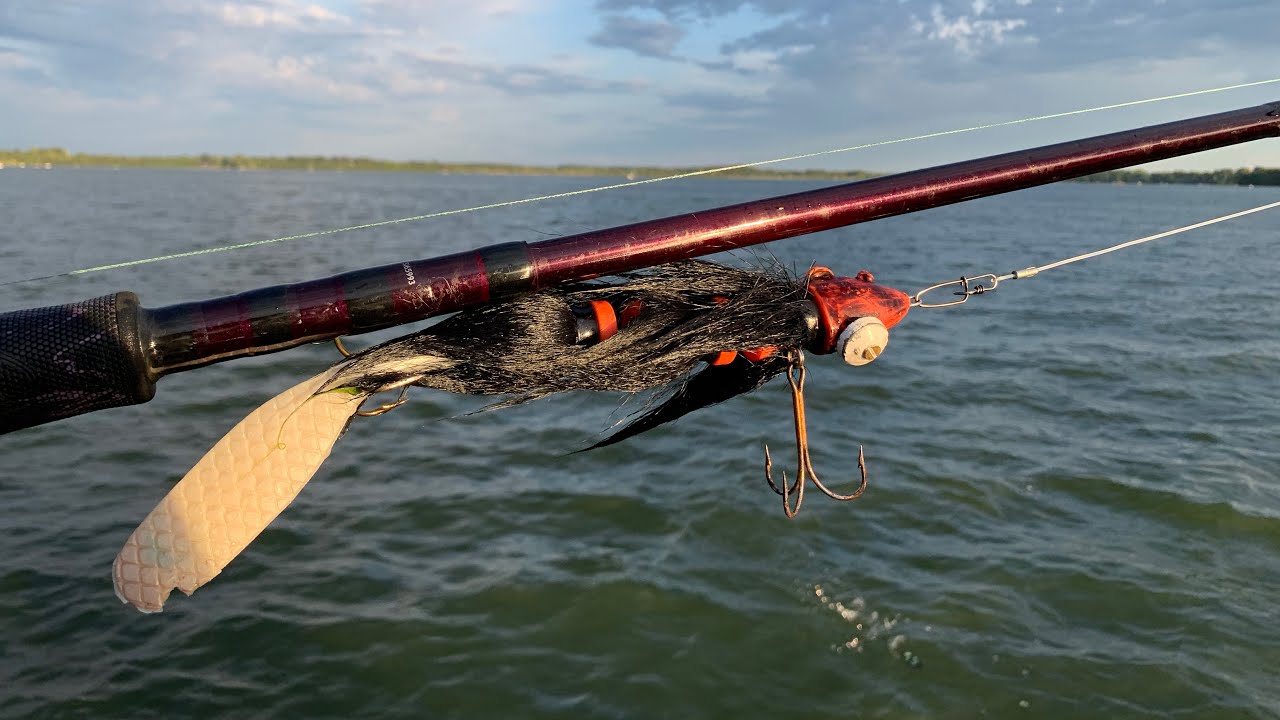 CRAZY BEAVER LURE CATCHES MUSKIES!?