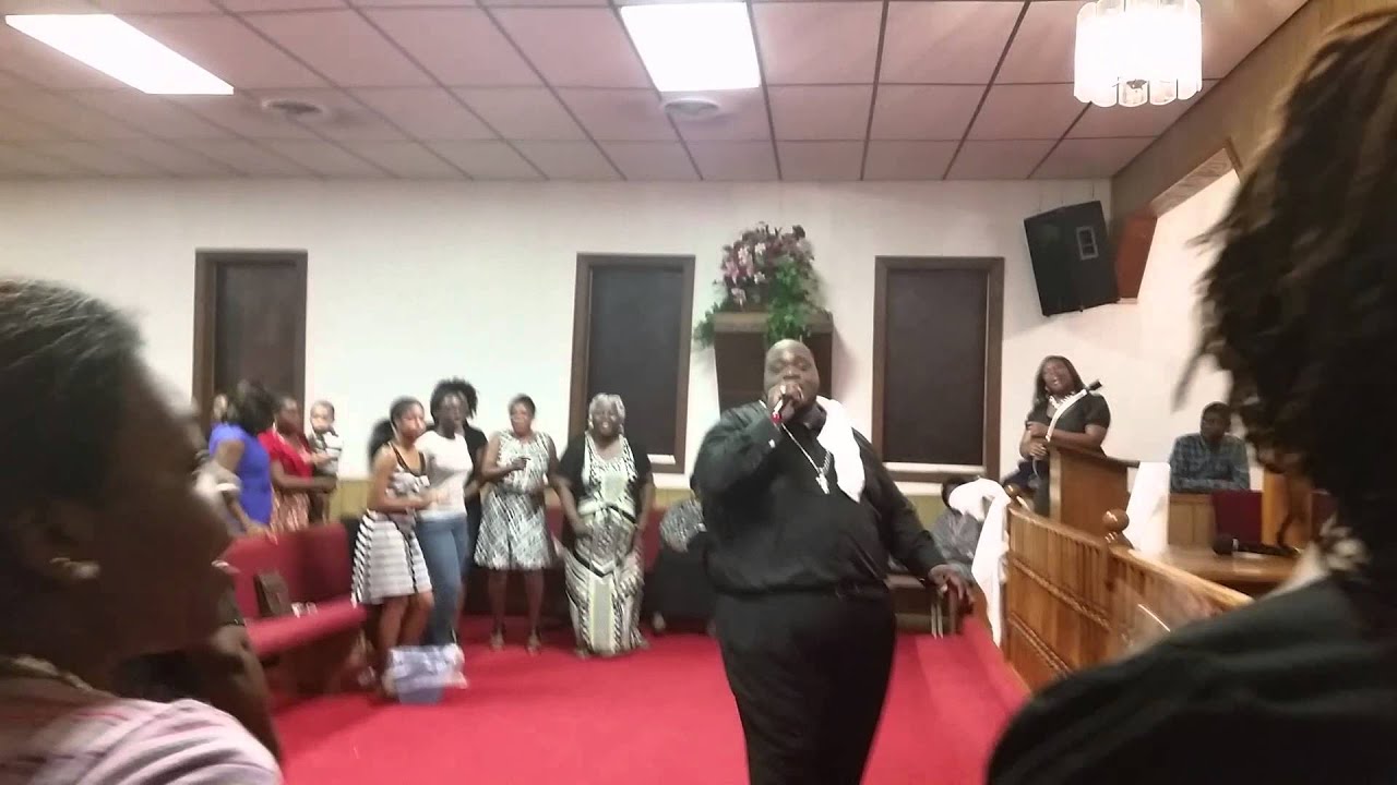 Mary rock the baby!!!