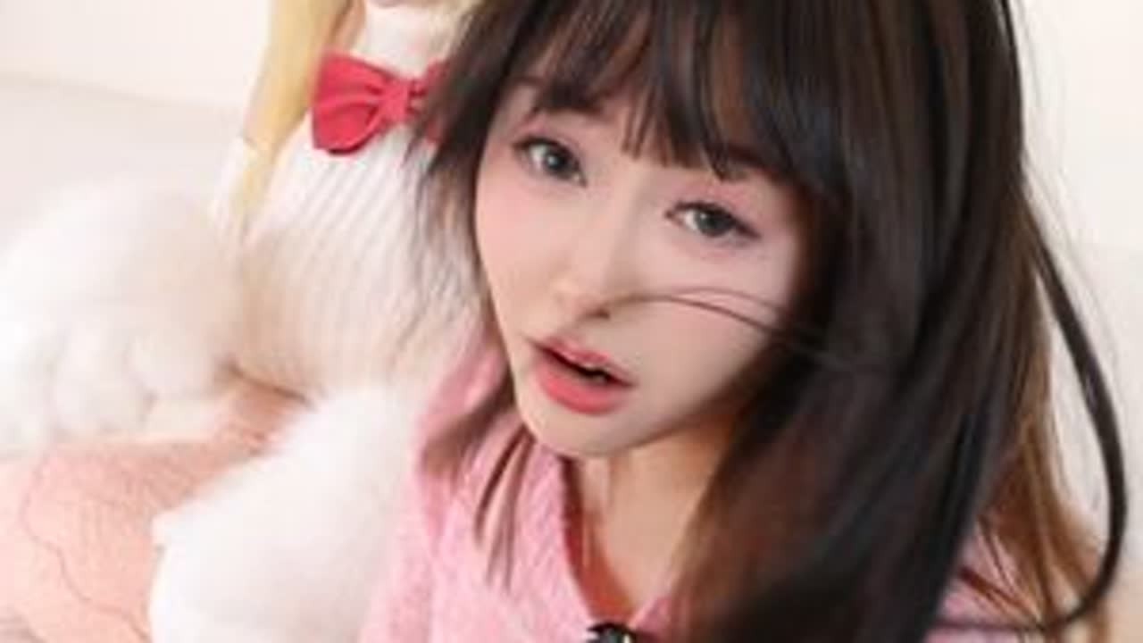这兔子....正常嘛？1/6 爱瑟莉亚 绒绒热馅手办小剧场创意@善良的诚哥 超喜欢他！贼有趣！十万个安利！#大漫匠 #美少女手办 #cosplay #尾哥模玩#整活