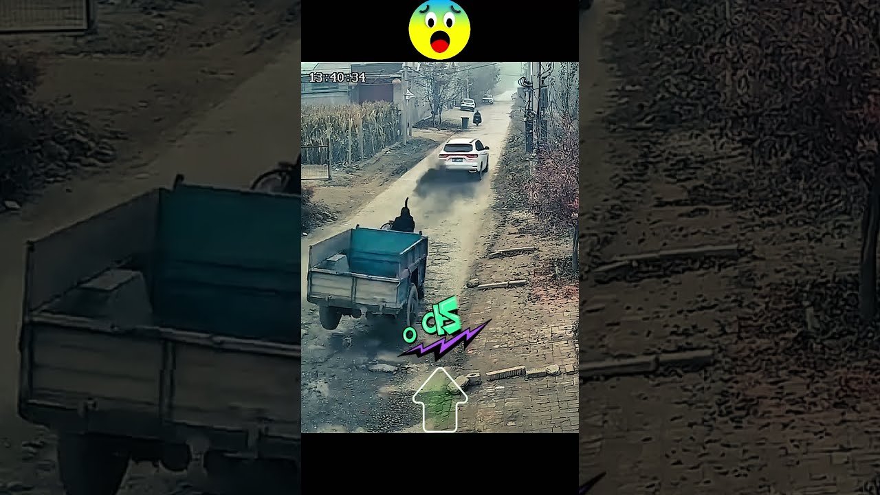 Tractor ka Accident ho gya! #youtubeshorts #roadsafety #tractor #shorts