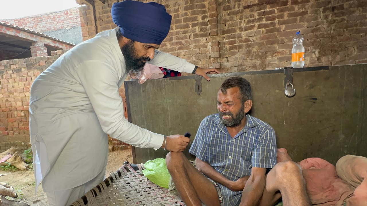 ਮਾਂ ਬਾਪ ਰੱਬ ਨੂੰ ਪਿਆਰ ਹੋ ਗਏ !! ਭੈਣ ਚਾਚੇ ਤਾਇਆ ਦੇ ਰੱਖੜੀ ਬੰਨ ਗਈ ਪਰ ਇਸ ਗਰੀਬ ਭਰਾ ਦੀ ਦੇਲੀ ਨੀ ਚੜੀ.AFSS