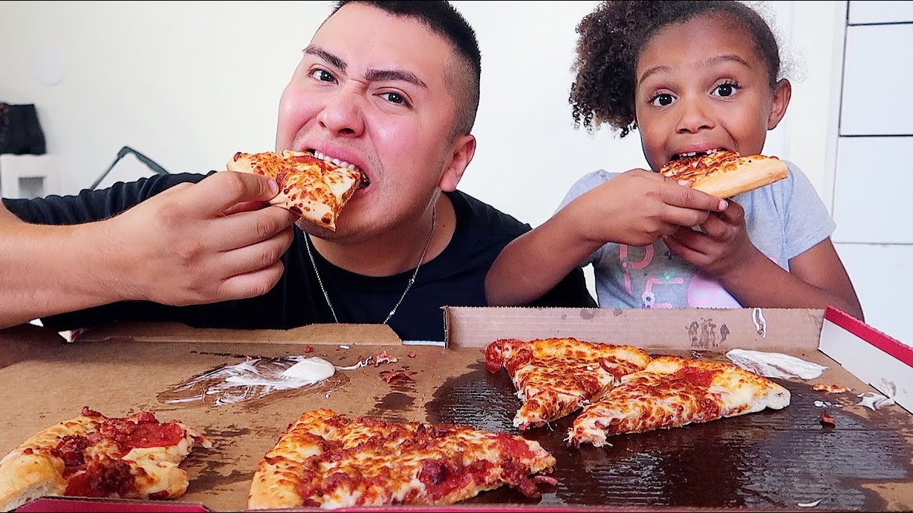 🍕CHEESY BACON PIZZA MUKBANG🍕