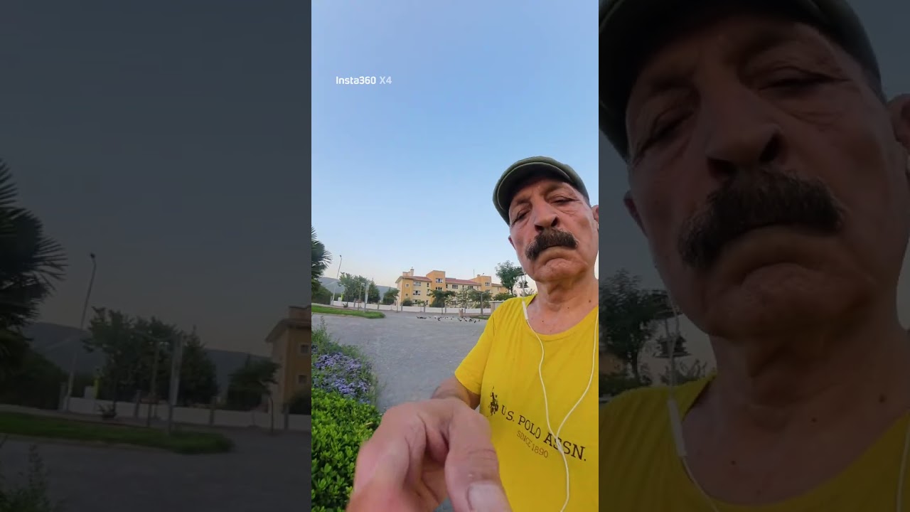 8K/360 g&ouml;r&uuml;nt&uuml;ler antika kamera ve kamerayı tutan elin kısımları g&ouml;r&uuml;nm&uuml;yor 2