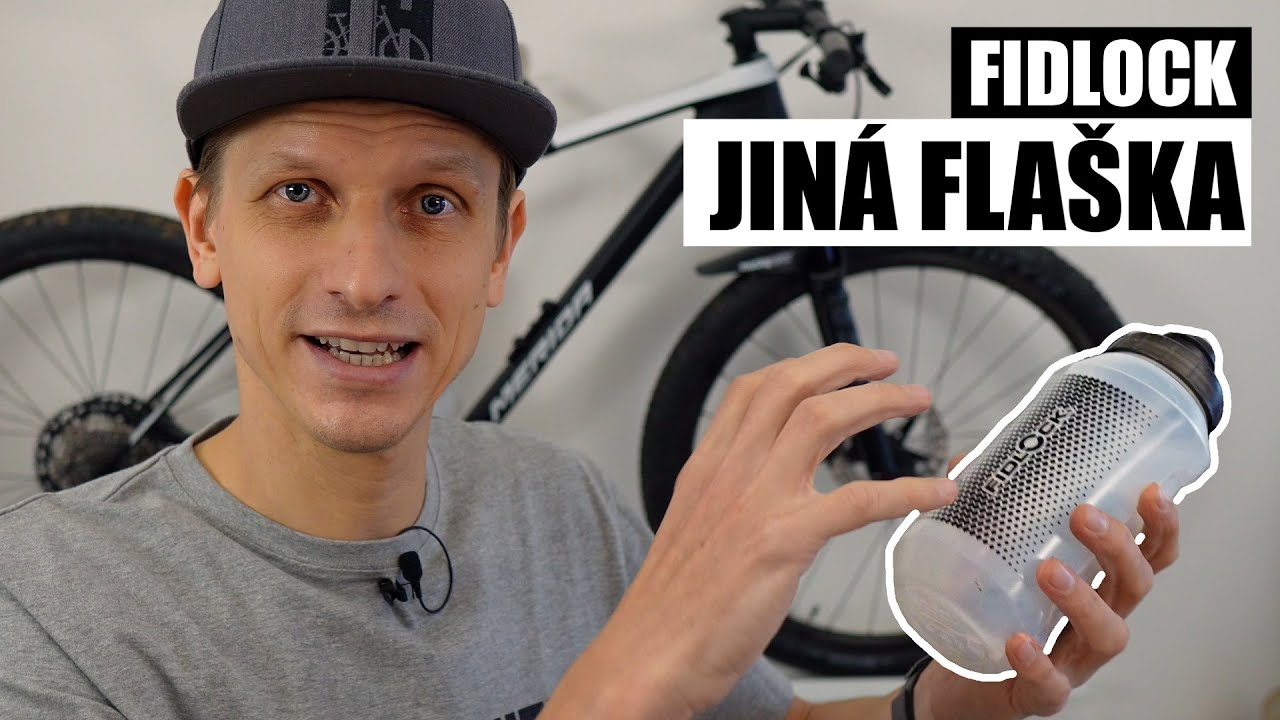Video o flašce na kolo: FIDLOCK totiž není obyčejný bidon