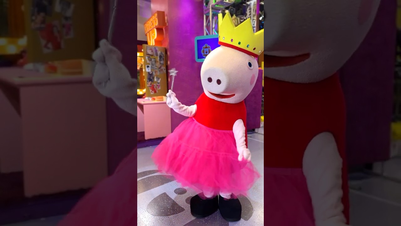 That&rsquo;s Princess Peppa Pig, thank you very much! 👑