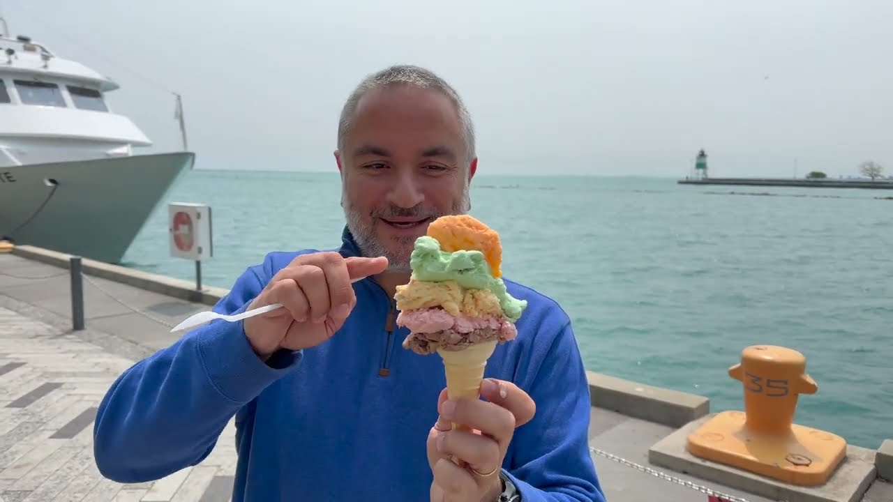 CHICAGO: Eataly, Billy Goat,  Au Cheval's Burger Bologna, Great Cookie, Biggest Starbucks