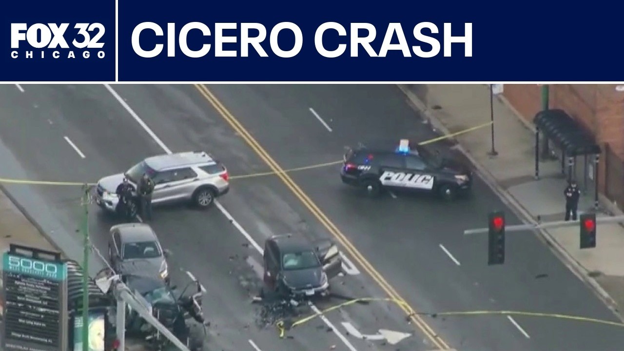 В результате аварии в Цицеро пострадали 5 человек, в том числе 2 полицейских.