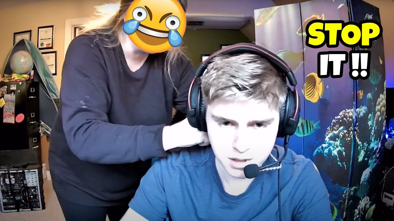 The FUNNIEST MOMENTS in 2020 - CS:GO