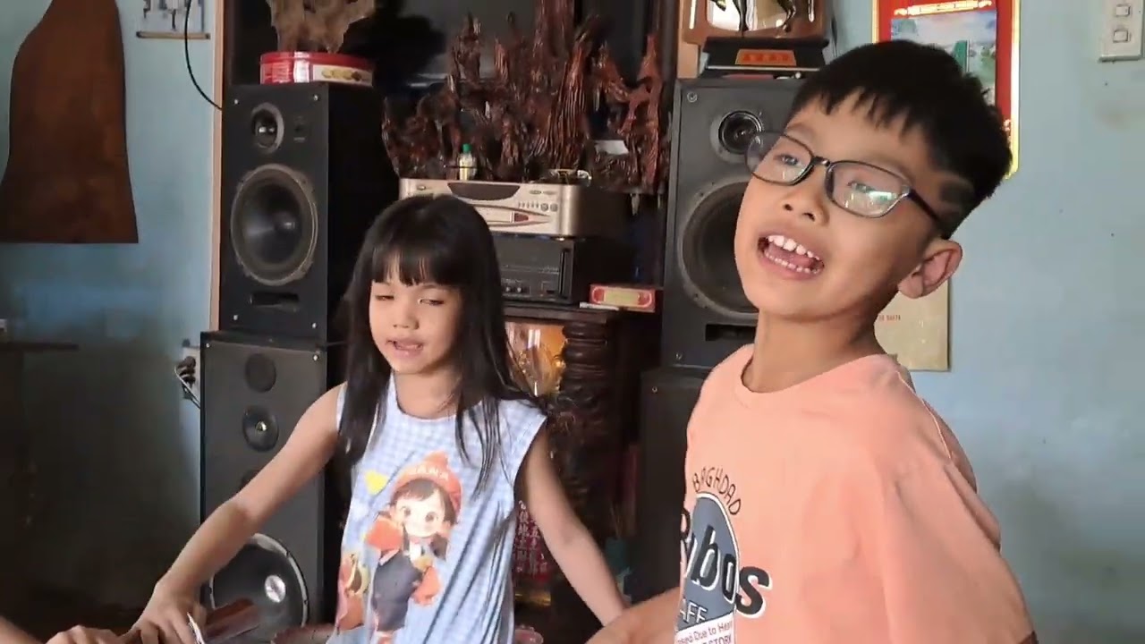 ngày vui của đứa cháu của mình 