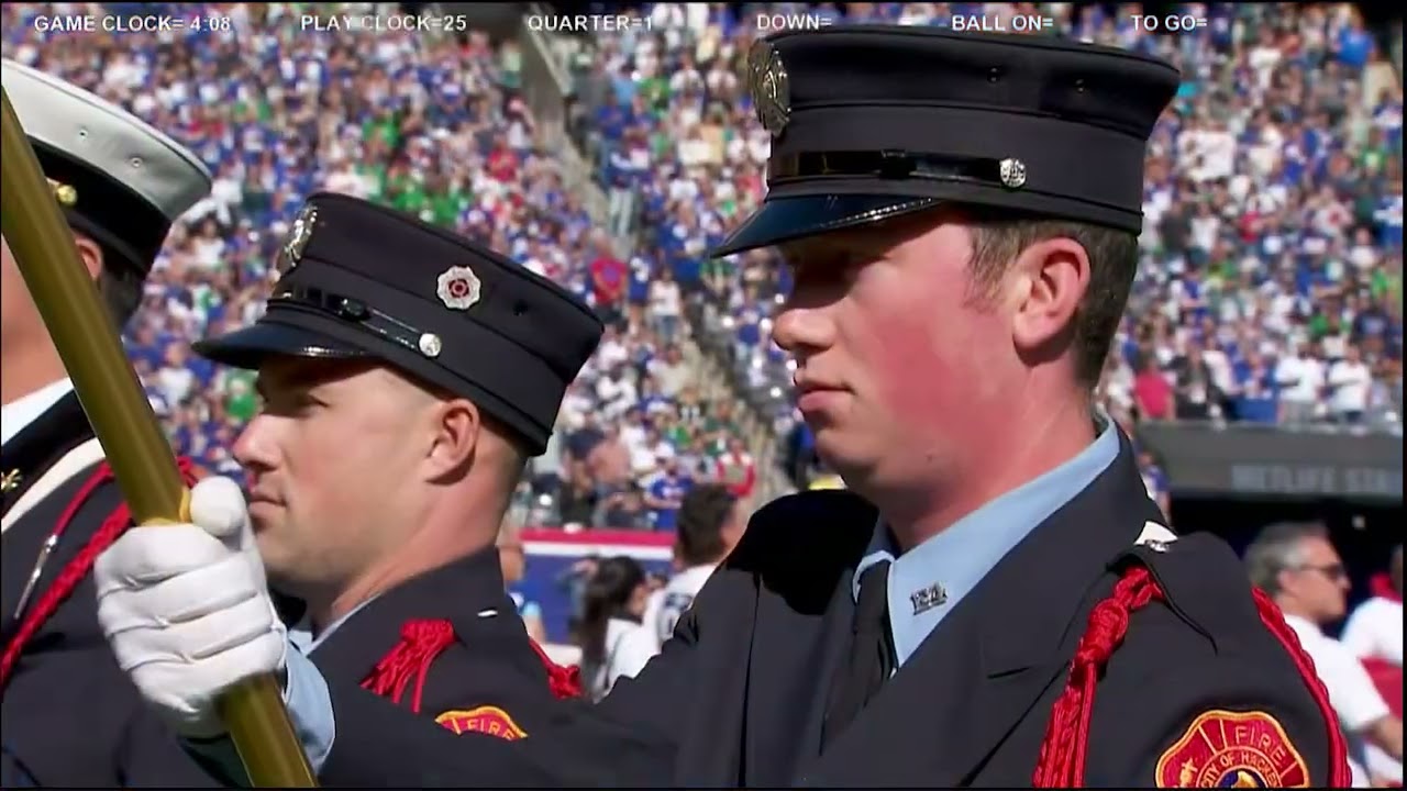 Reid Wilson sings the National Anthem at NY Giants game