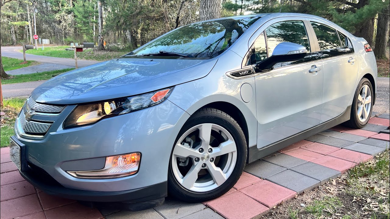 Chevy Volt Road Trip Review!